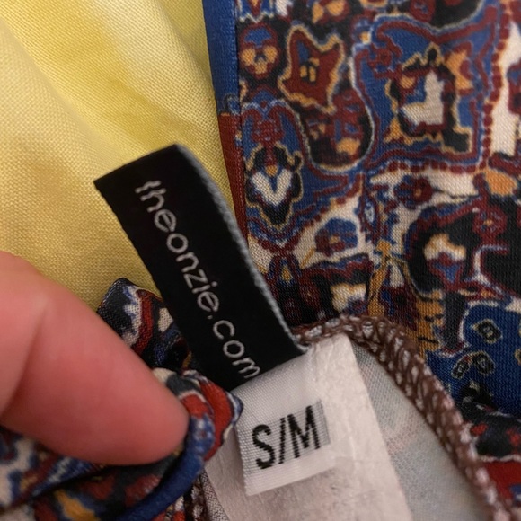 Onzie Flare Leg Yoga Pants - Picture 5 of 5